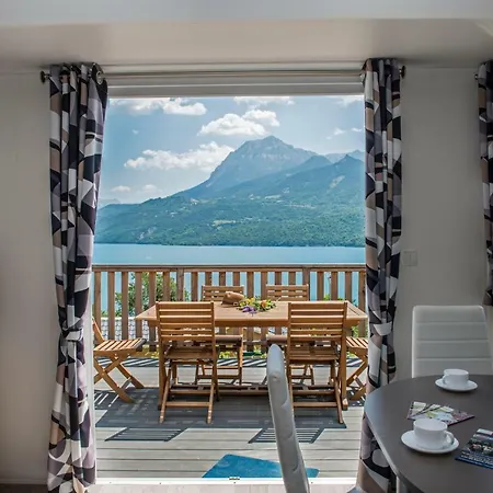 Le Clos De L'ecrin Du Resort 3*